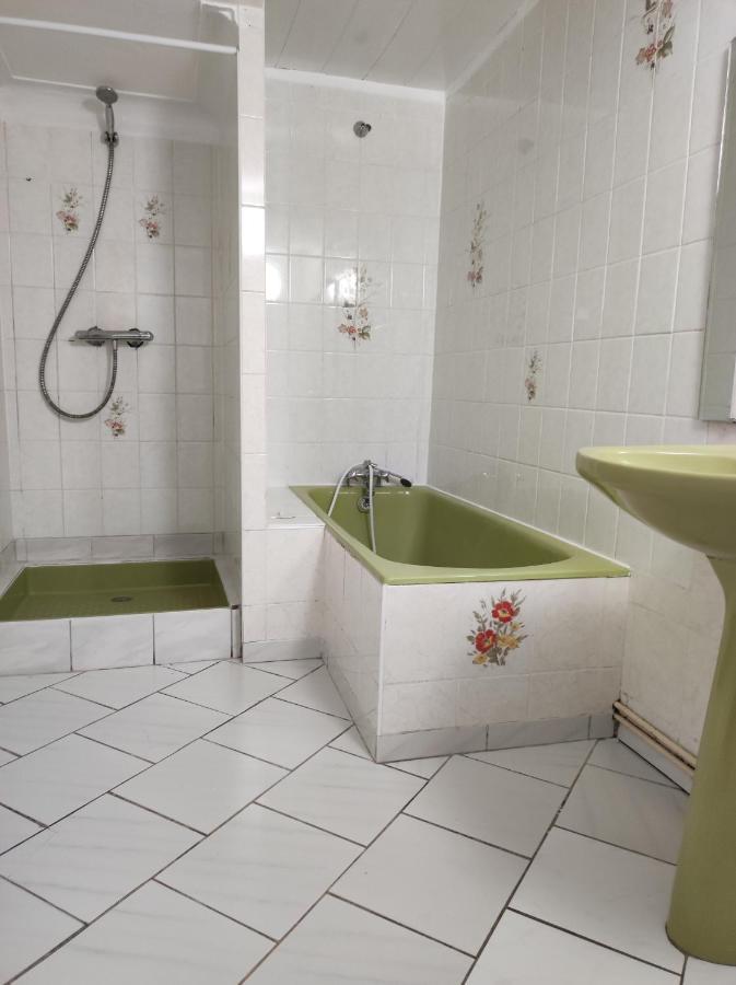 Gite "Fils Et Cotons" Piscine Interieure Chauffee A L'Annee Et Sauna Prive Celles-sur-Plaine Екстериор снимка